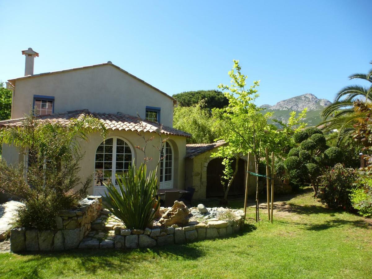 Residence A Merula Кальви Экстерьер фото