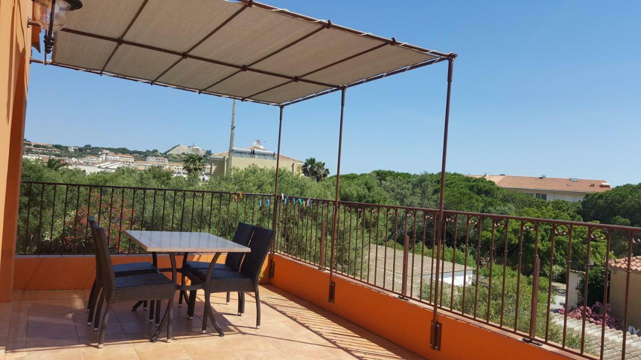Residence A Merula Кальви Экстерьер фото